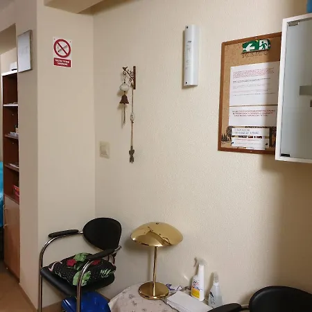 招待所 Karkonosze 普热谢卡