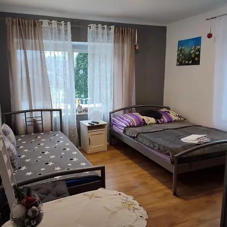 Karkonosze 3* 普热谢卡