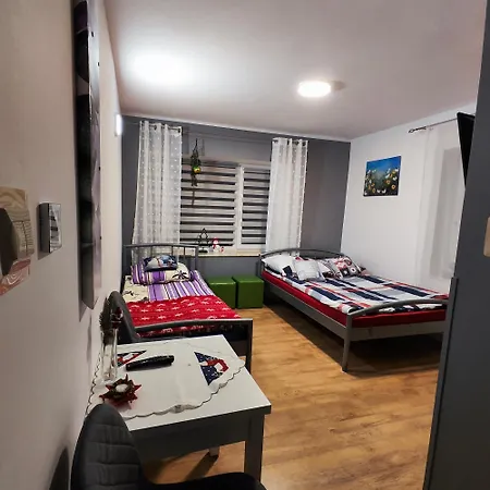 Karkonosze 3* 普热谢卡