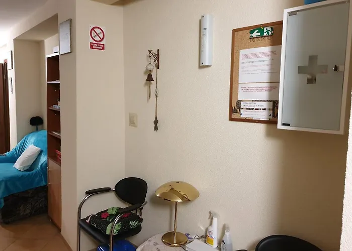 게스트하우스 Karkonosze 셰시에카